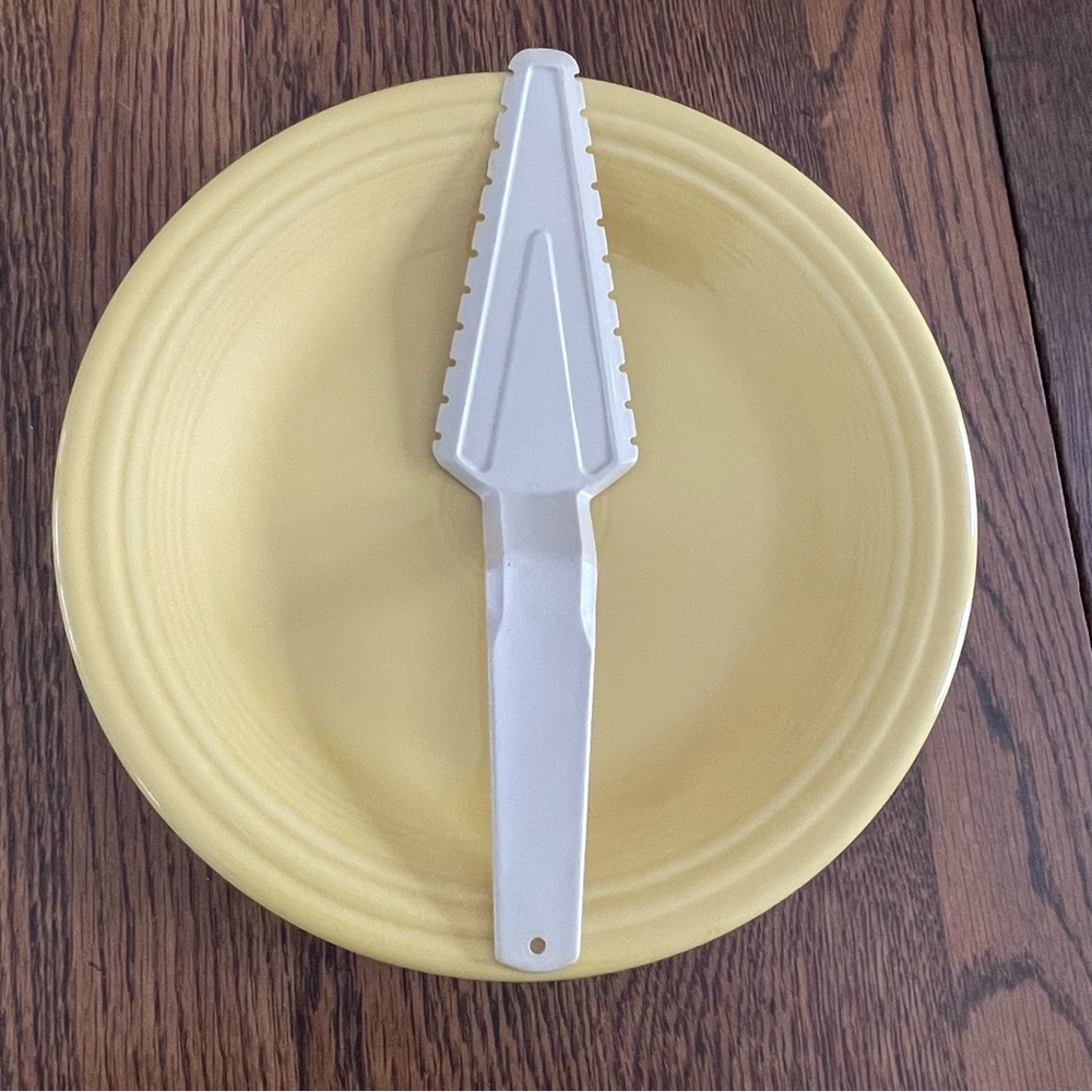 Vintage Tupperware Cut & Serve Pie Server🥧❤️